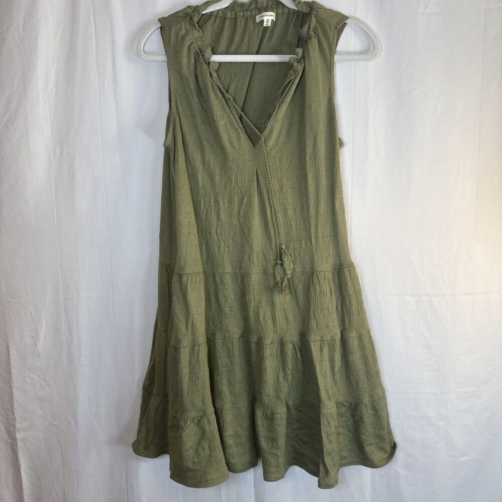 Max Studio Green Sleeveless Dress Size Medium Preowned